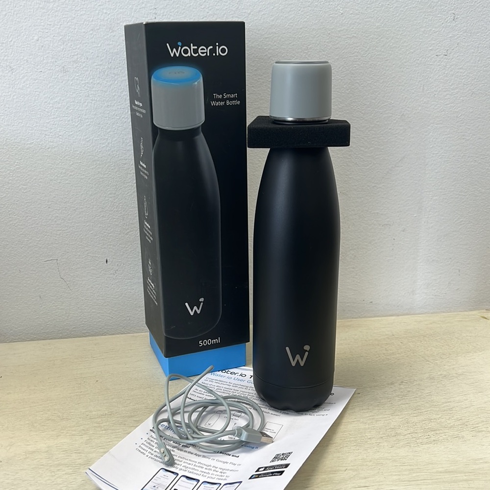 Bluetooth Waterbottle - Picture 8 of 14